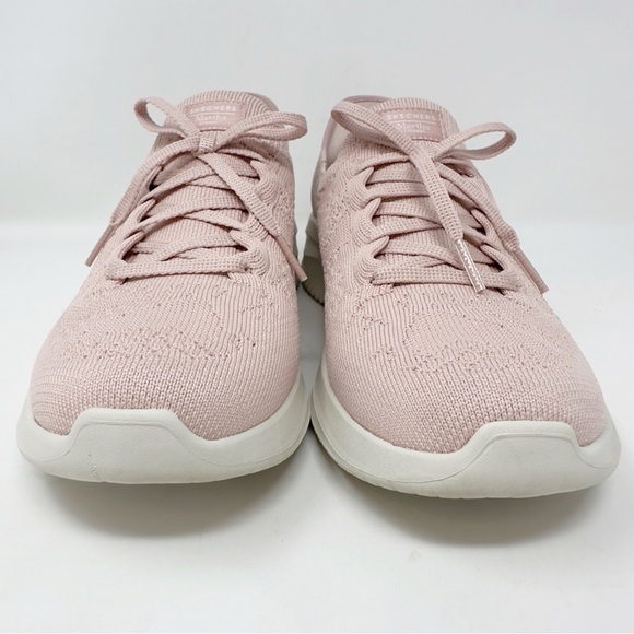 Martha Stewart X Skechers Slip-Ons Ultra Flex Back On Track - Picture 2 of 9